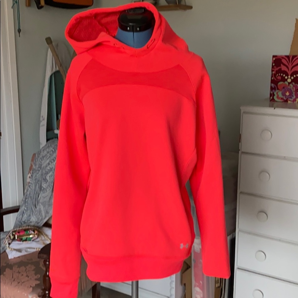 Under Armour hoodie
